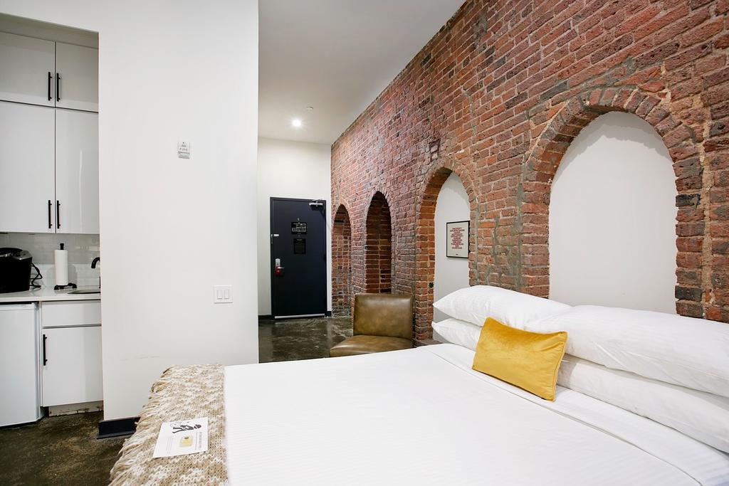 Riff Downtown Hotel New York City Exterior photo