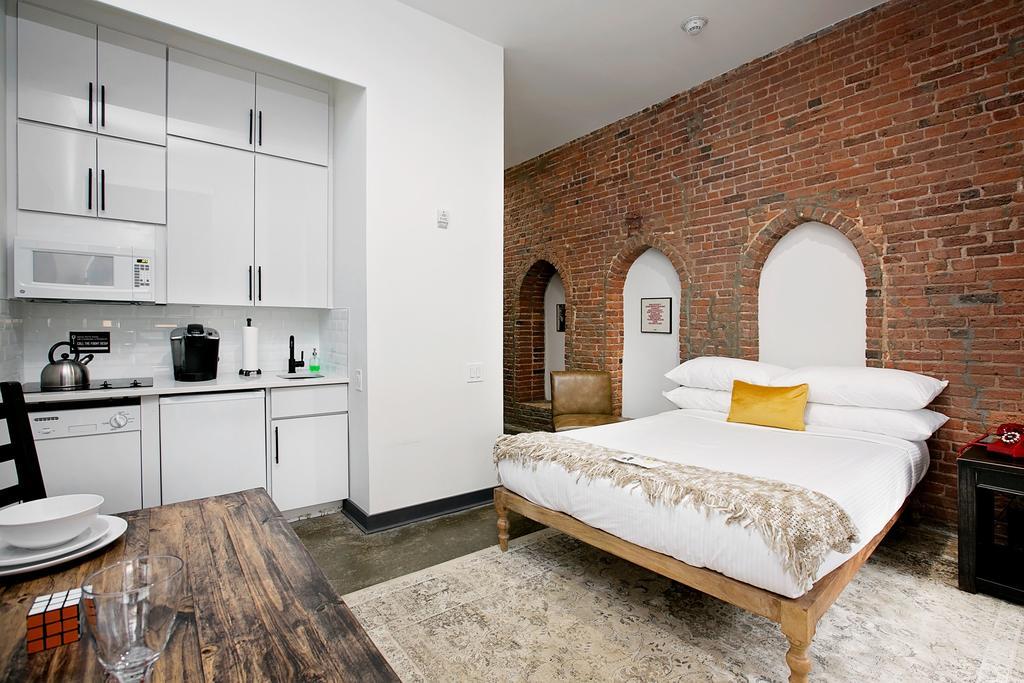 Riff Downtown Hotel New York City Exterior photo