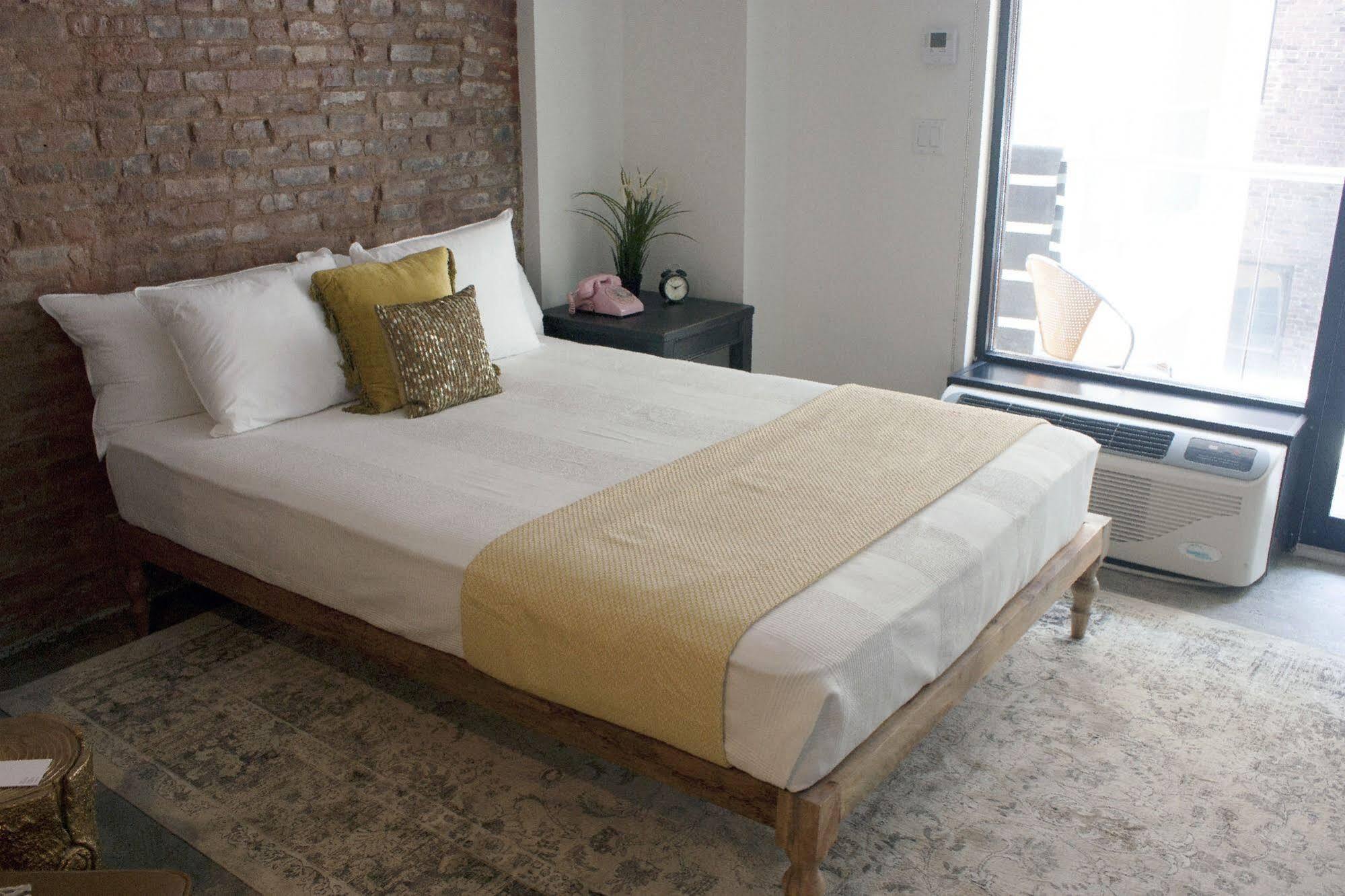 Riff Downtown Hotel New York City Exterior photo