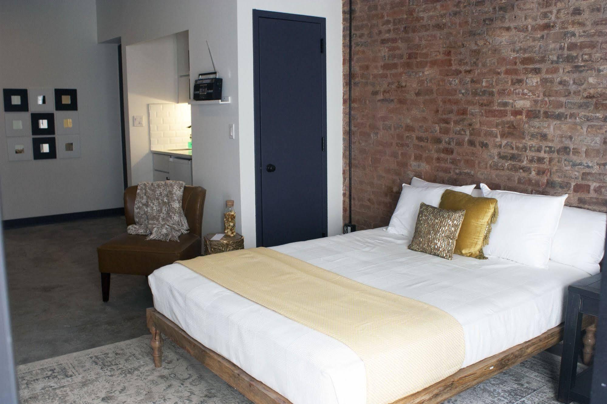 Riff Downtown Hotel New York City Exterior photo